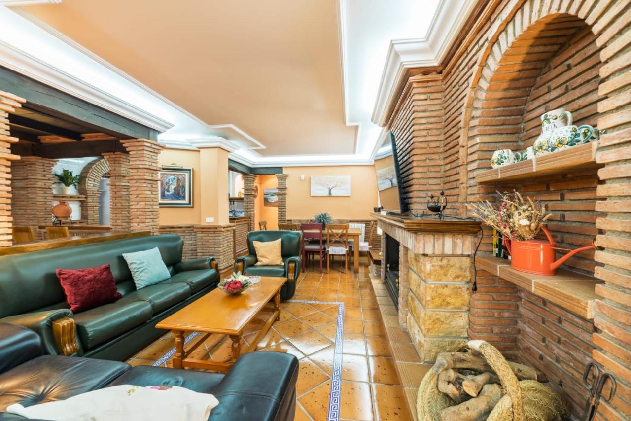 モナチル La Casita De Graciaヴィラ エクステリア 写真