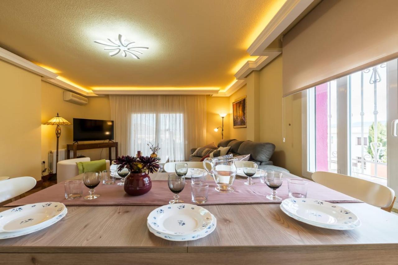 モナチル La Casita De Graciaヴィラ エクステリア 写真
